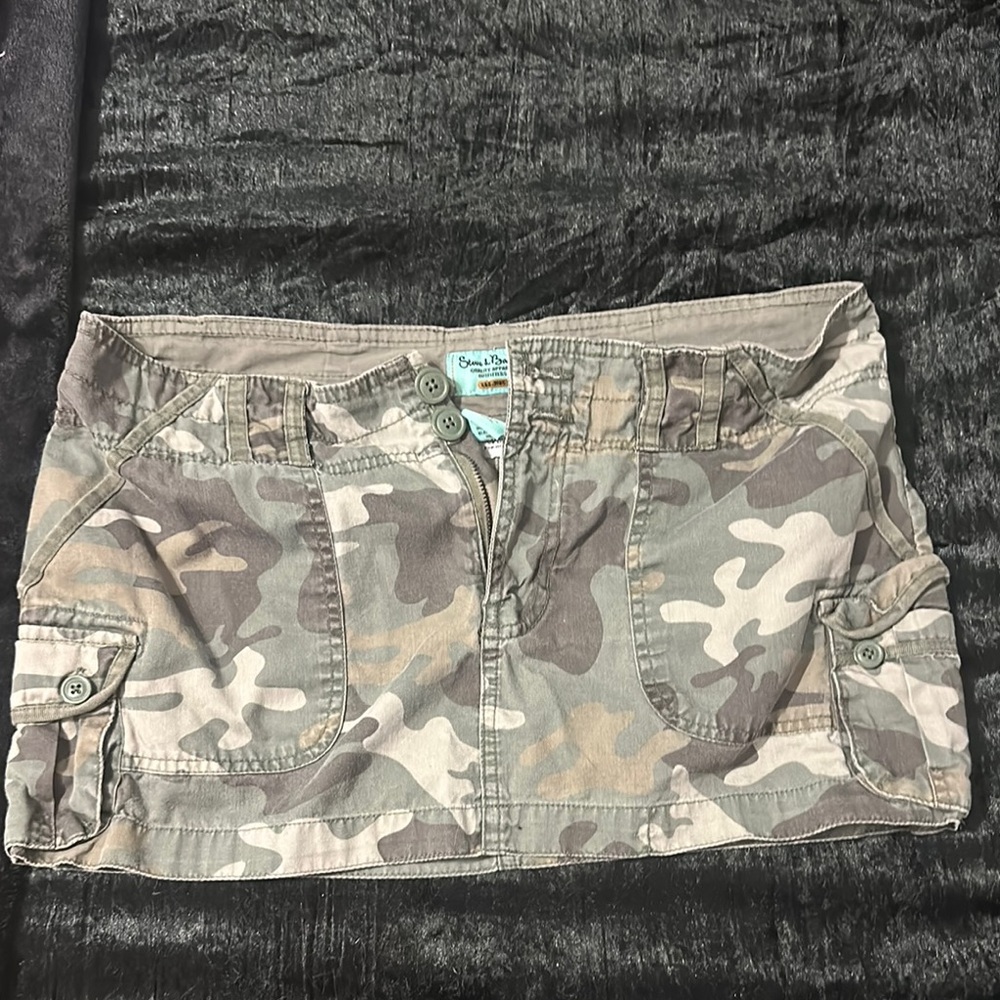 Steve & Barry's Camouflage Mini Skirt
